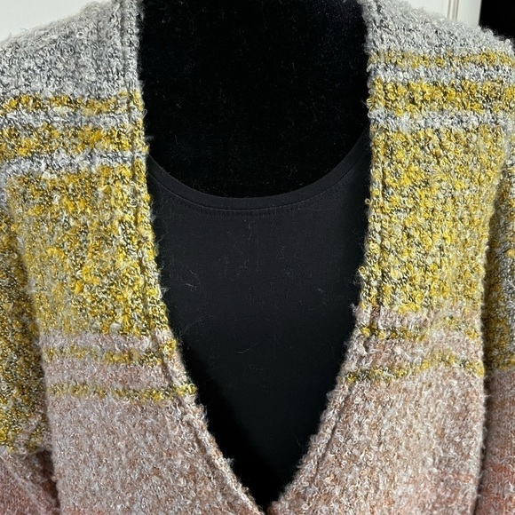 Coco & Jaimeson Color Block Cardigan Sweater - Picture 10 of 16